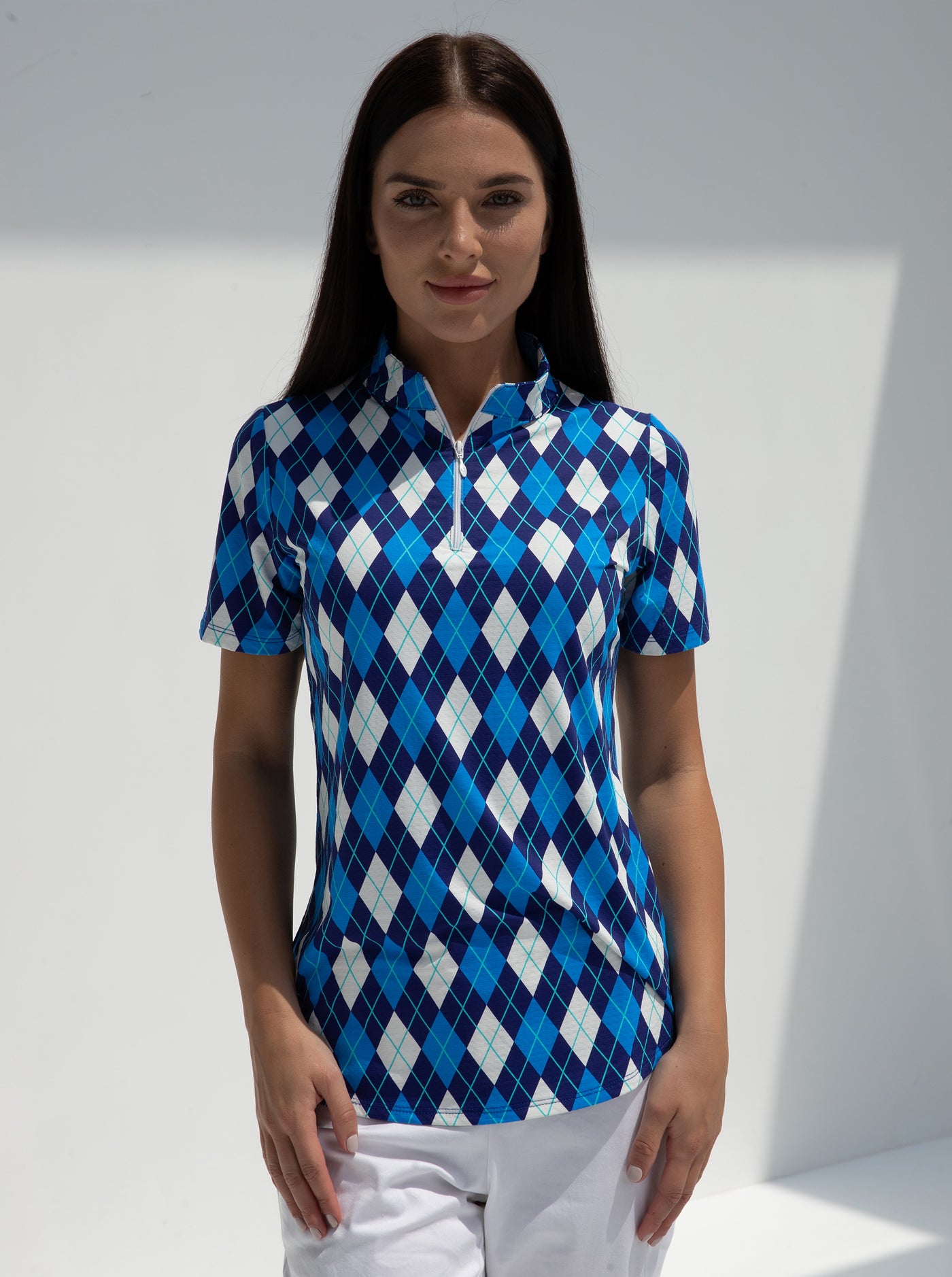 Elle Gante Short Sleeve Zip Mock Top 85Z26